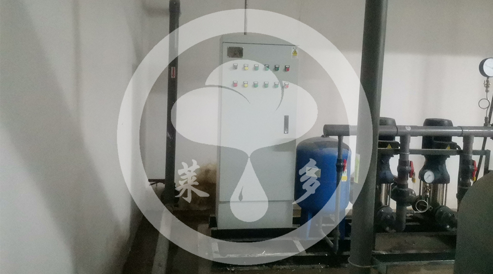 鉑晶商業(yè)廣場(chǎng)